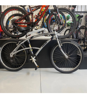 Bicicleta aro 26 Caloi 100 - Semi nova