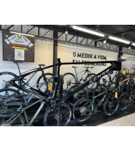 Quadro Sense impact Carbono Tamanho M-17" + ROCK SHOX JUDY NOVO SEM USO
