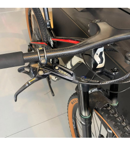Bicicleta SCOTT Spark RC Carbon – Tamanho M (17") – Semi Nova
