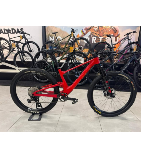 Bicicleta Scott Spark RC Team Carbon – Tamanho M-17" - Semi nova