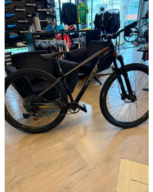 Bicicleta OGGI Big Wheel 7.5 tam: M SEMI NOVA Bicicleta OGGI Big Wheel 7.5 tam: M SEMI NOVA