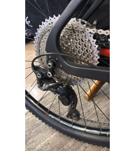BIKE CALOI ELITE CARBON RACING