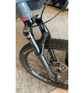 Bicicleta OGGI 7.2 TAM: 15 SEMI NOVA
