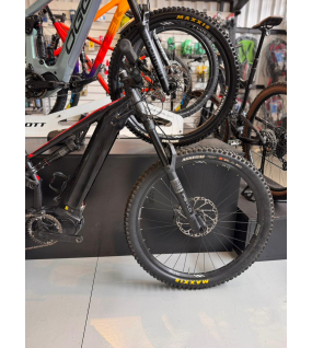 Bicicleta Elétrica seminova Oggi Razzo T-130 2025- tamanho 17