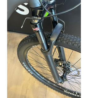 Bicicleta Oggi Big Wheel 8.2 E-MTB Motor Central - Tamanho L (19) - Seminova 