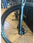 OGGI 7.5 - SRAM GX 12v | Suspensão Suntour | Tam M OGGI 7.5 - SRAM GX 12v | Suspensão Suntour | Tam M