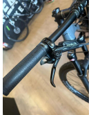 OGGI 7.5 - SRAM GX 12v | Suspensão Suntour | Tam M OGGI 7.5 - SRAM GX 12v | Suspensão Suntour | Tam M