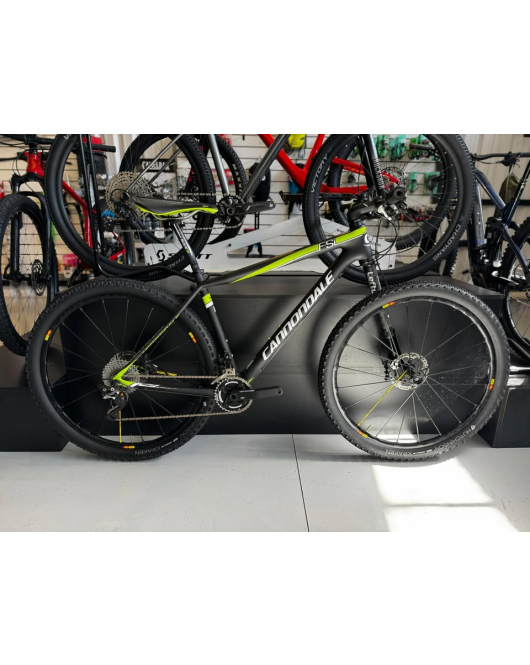  Bicicleta Cannondale F-SI Carbon 2015 - Tamanho L-19" - Semi Nova