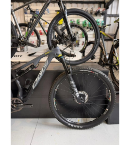 Bicicleta Oggi Cattura Pro XT - Tamanho S-15&quot; - Semi Nova