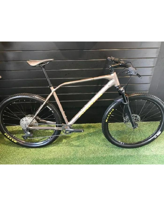 Bicicleta Orbea Alma - Tamanho XL-21" - Semi Nova
