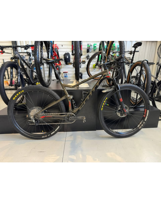 Bicicleta Scott Spark RC 900 Pro - Tamanho L-19" - Semi Nova