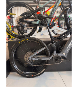 Bicicleta Elétrica seminova Oggi Razzo T-130 2025 45kmh tamanho L