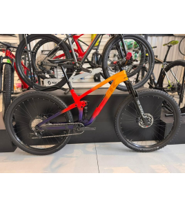 Bicicleta Trek Top Fuel 9.8 XT - Tamanho M/L- 18,5&quot; - Semi Nova