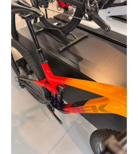Bicicleta Trek Top Fuel 9.8 XT - Tamanho M/L- 18,5" - Semi Nova Bicicleta Trek Top Fuel 9.8 XT - Tamanho M/L- 18,5" - Semi Nova