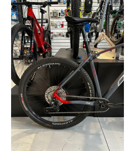 Bicicleta Oggi 7.2 - Tamanho M-17&quot; - Semi Nova