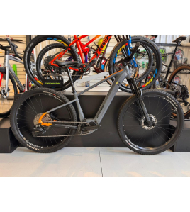 Bicicleta Elétrica Oggi Big Wheel 8.6 XT Di2 - Tamanho M-17" - Semi Nova
