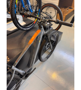 Bicicleta Elétrica Oggi Big Wheel 8.6 XT Di2 - Tamanho M-17" - Semi Nova