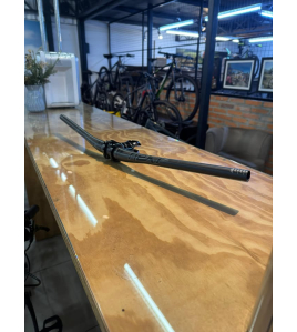 Guidão Race Face Next SL Carbon + Mesa Race Face Turbine R 