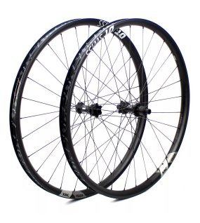 Roda em Carbono DT Swiss XRC 1501 Boost 110x148 (Par)