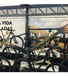 Quadro Carbono Oggi Agile Squadra Tam 19" - 2024/2025 - SEMINOVO